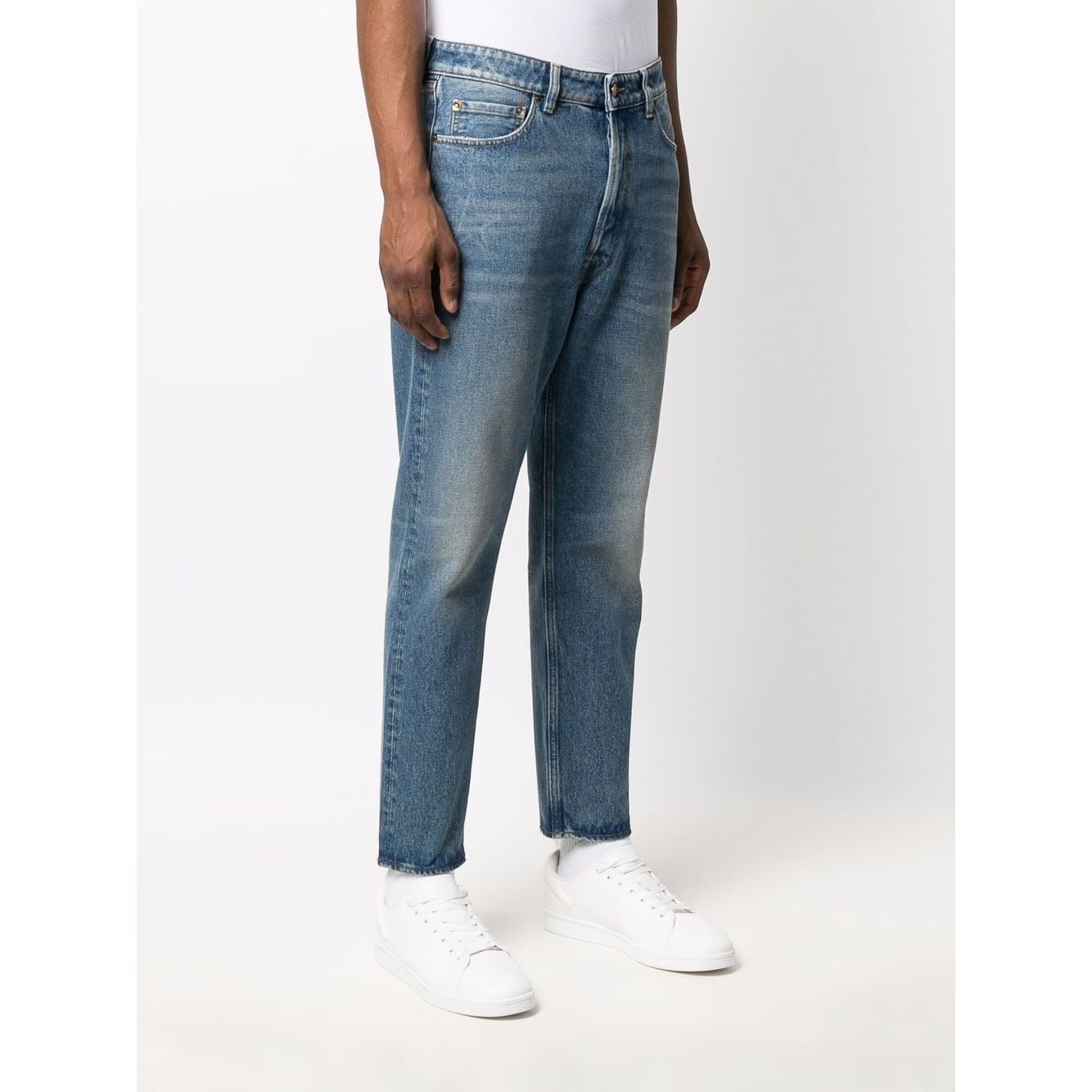 Golden Goose Low-rise straight jeans GMP00596P00062150100-P25