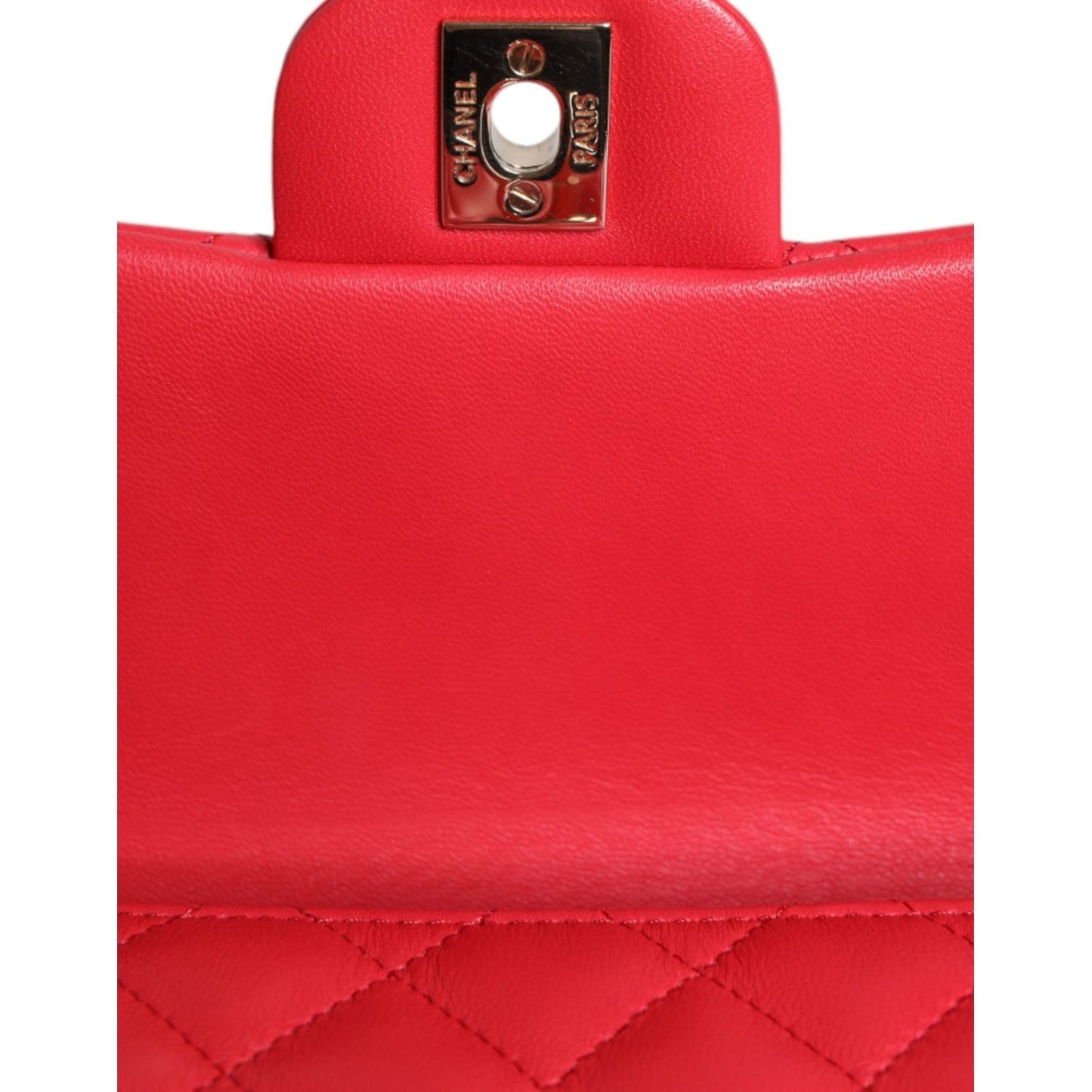 Chanel Pink Matelasse Chain Shoulder Lambskin Purse Mini CHA177