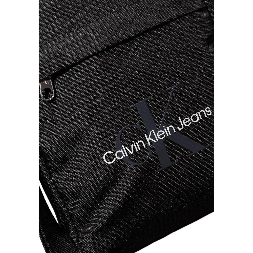 Calvin Klein Jeans Black Recycled Polyester Messenger Bag CAKLJE-15665300009