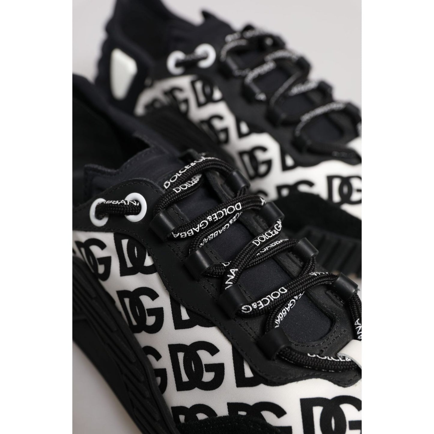 Dolce & Gabbana Black Logo Lace Up Low Top NS1 Sneakers Shoes MV7189-41