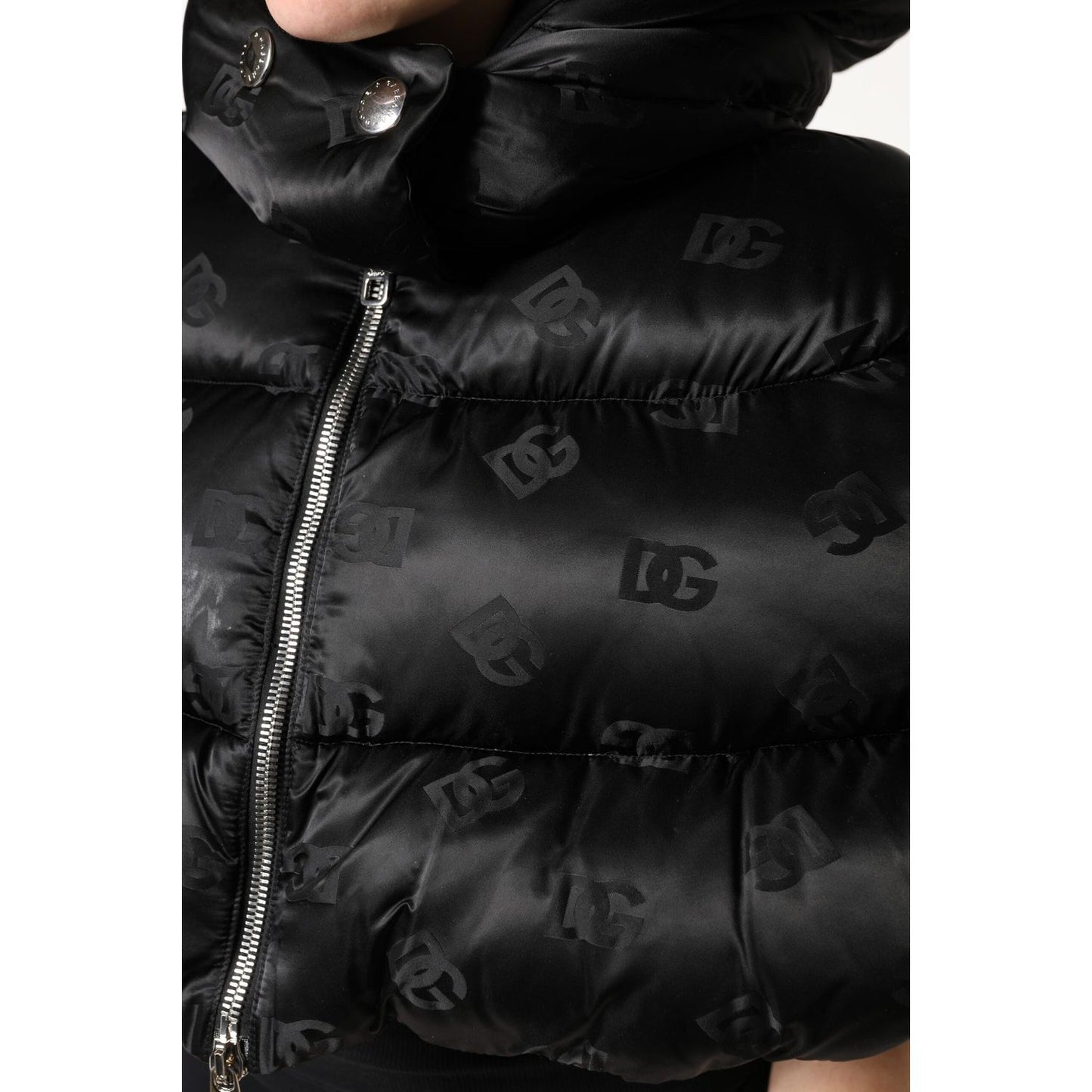 Dolce & Gabbana Black Padded Puffer Hooded Full Zip Cropped Jacket JKT41392-40