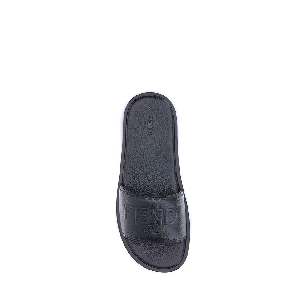 Fendi Sandals with logo FE-7X1753AQXCF0QA1-EU39/US6