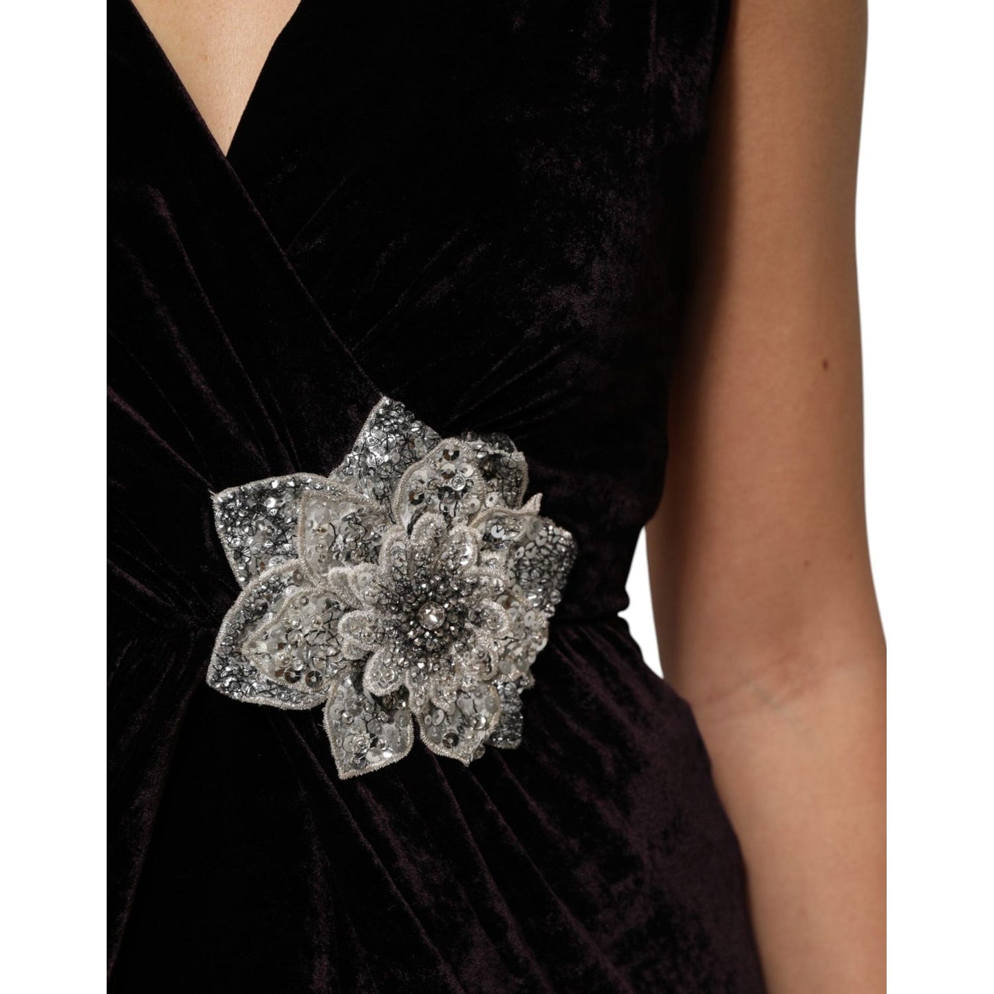 Dolce & Gabbana Black Velvet Flower Embellishment Aline Dress DR81828-40