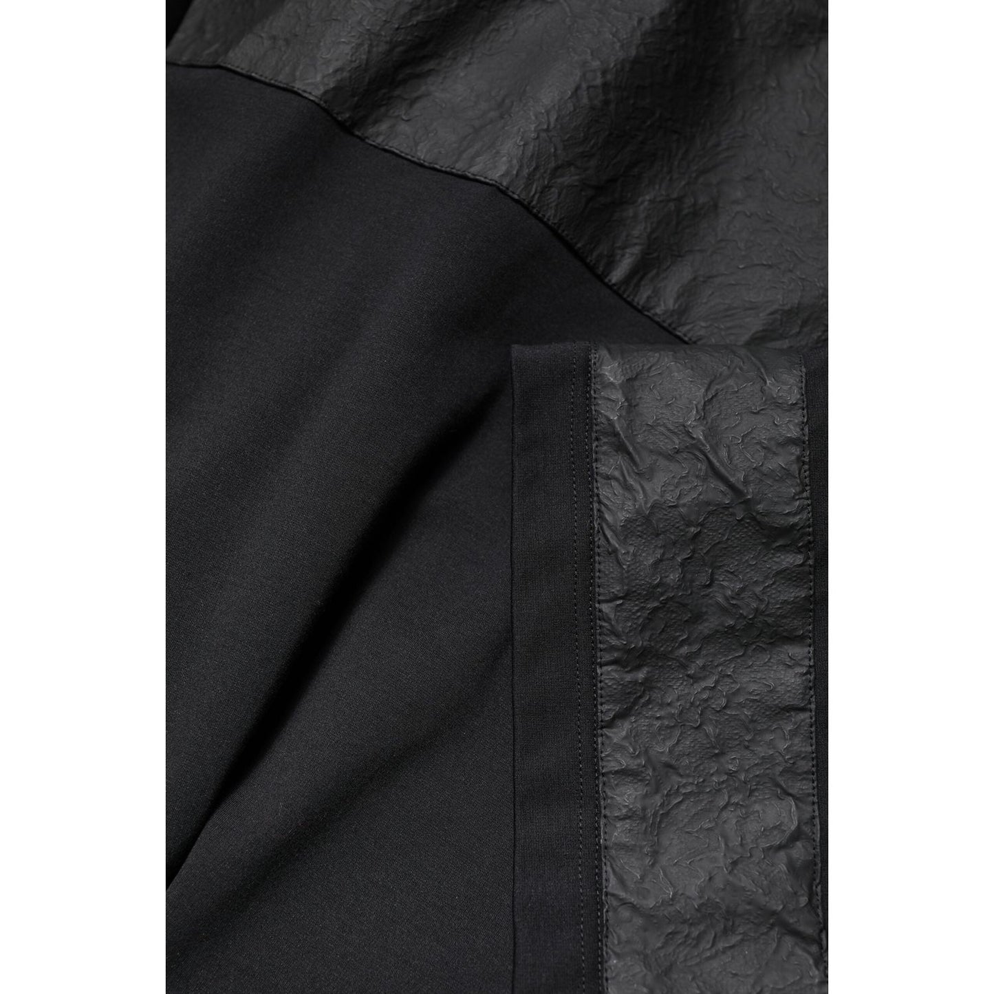 Dolce & Gabbana Black Cotton Short Sleeves V-neck T-shirt DR81685-40