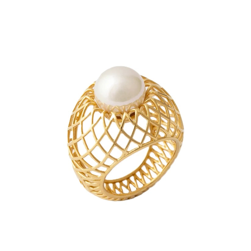 Gold ring with pearl from MAJORICA JEWELRY Mod. 17220.01.1.919.010.1