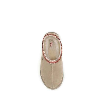UGG Beige Calf Leather Bos Taurus Mules 1728,72470364320,Beige,EU36/US6,EU37/US7,EU38/US8,EU39/US9,EU40/US10,EU41/US11,EU42/US12,Flats - Shoes,Mules - Flats - Shoes,New with tags,Shoes,UGG,Women