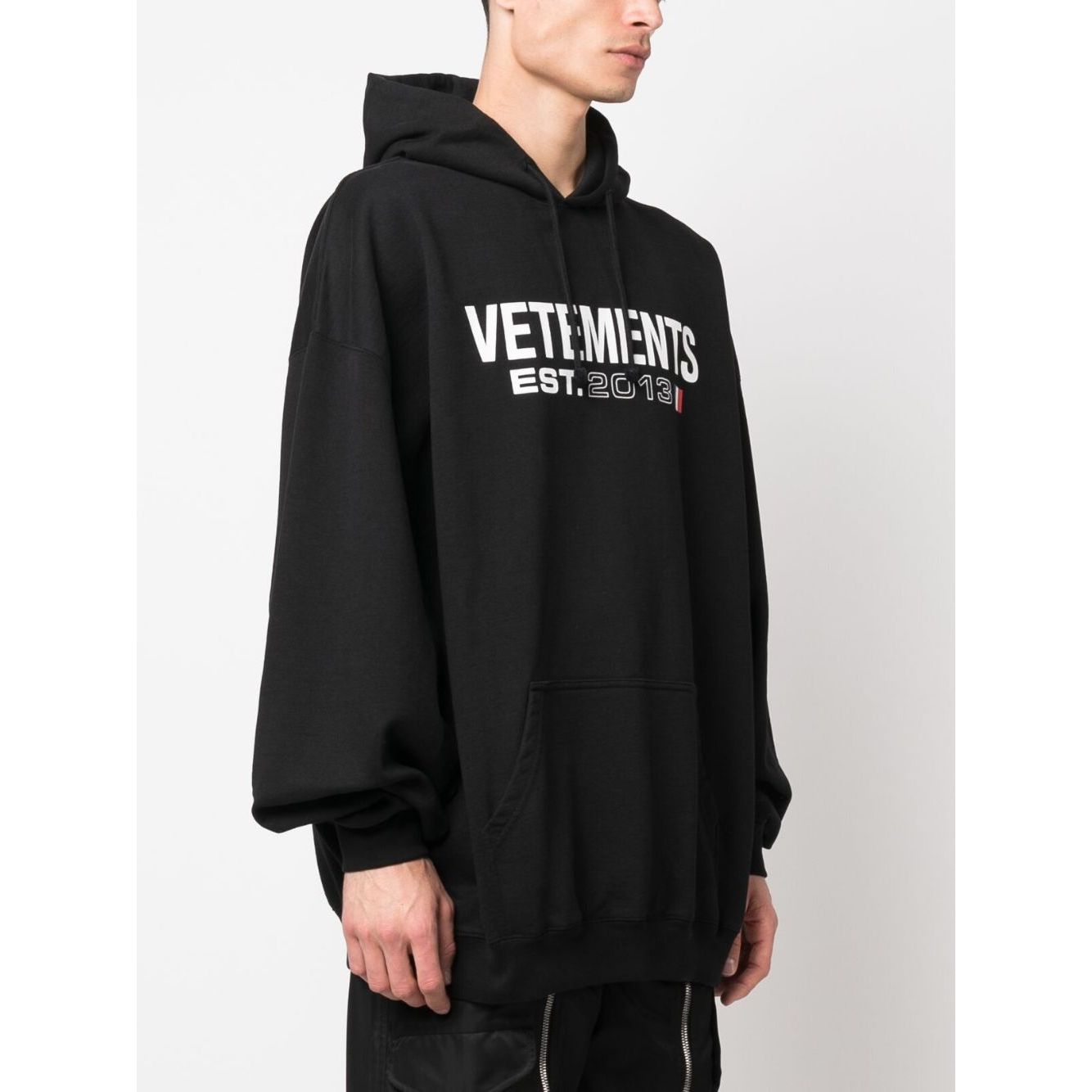 Vetements Sweaters Black Topwear
