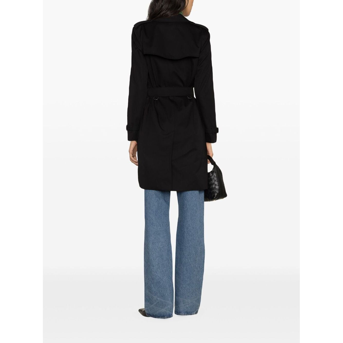 Front view with bag zipped and handles upright.