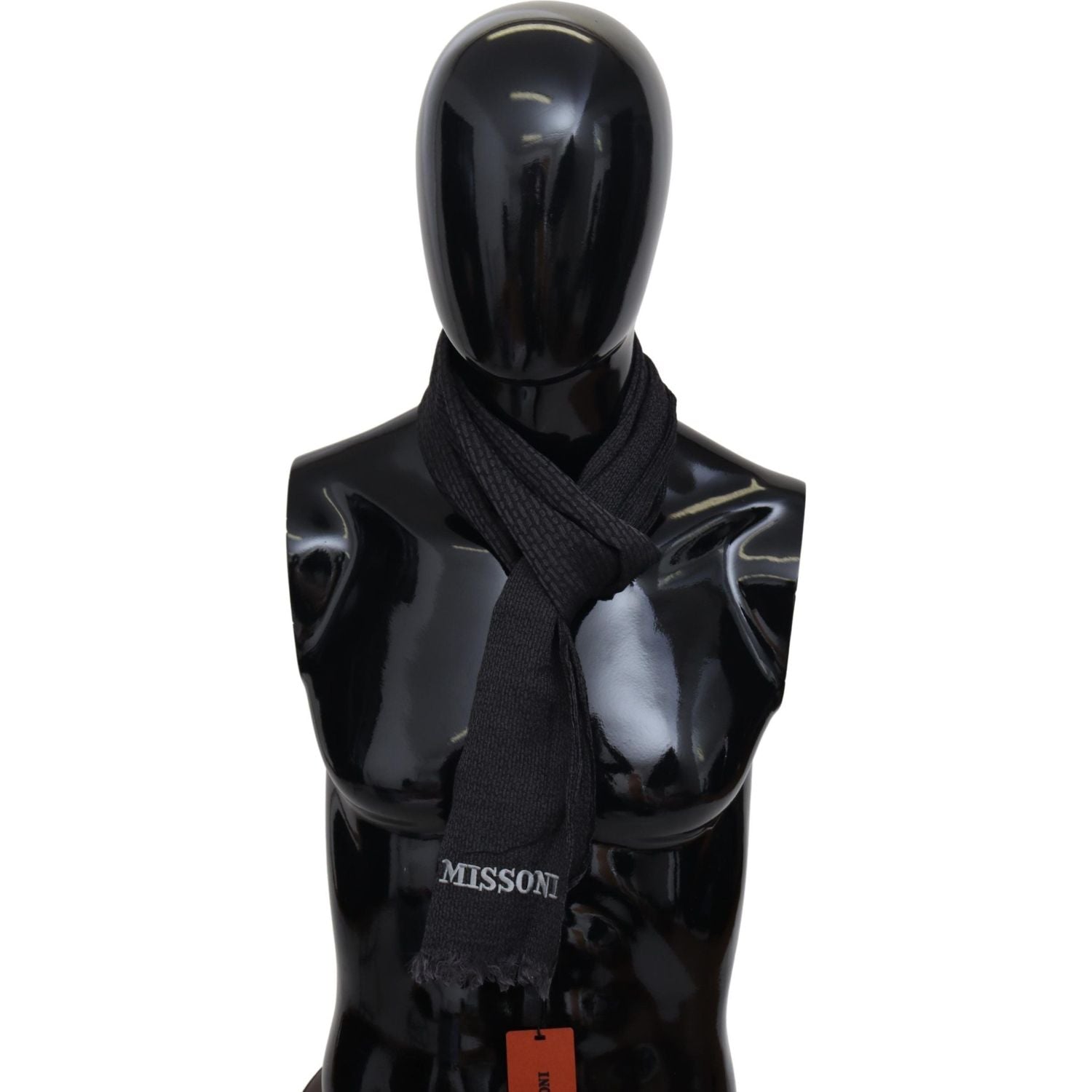 优雅黑色羊毛流苏围巾