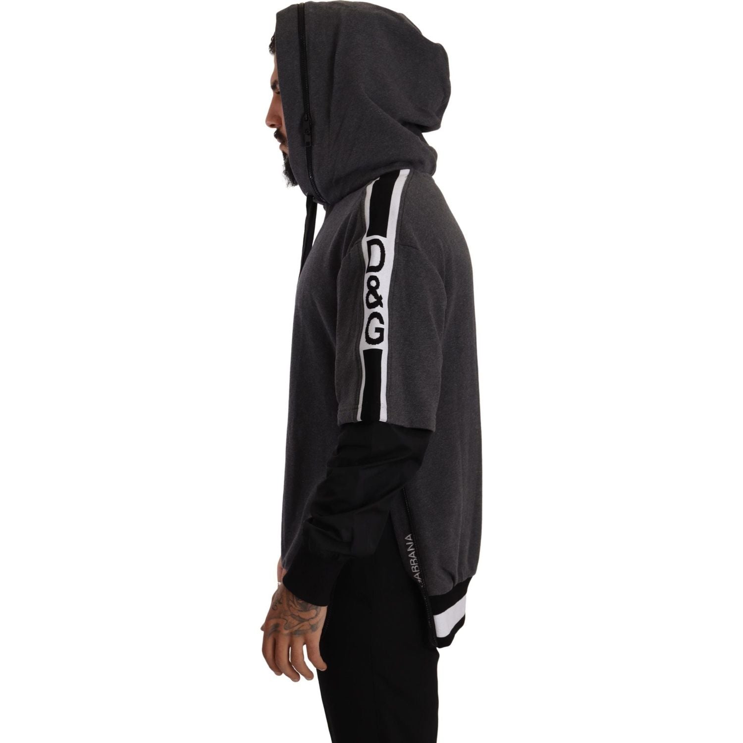 سويت شيرت دولتشي آند غابانا الأنيق ذو القلنسوة باللونين الأسود والرمادي