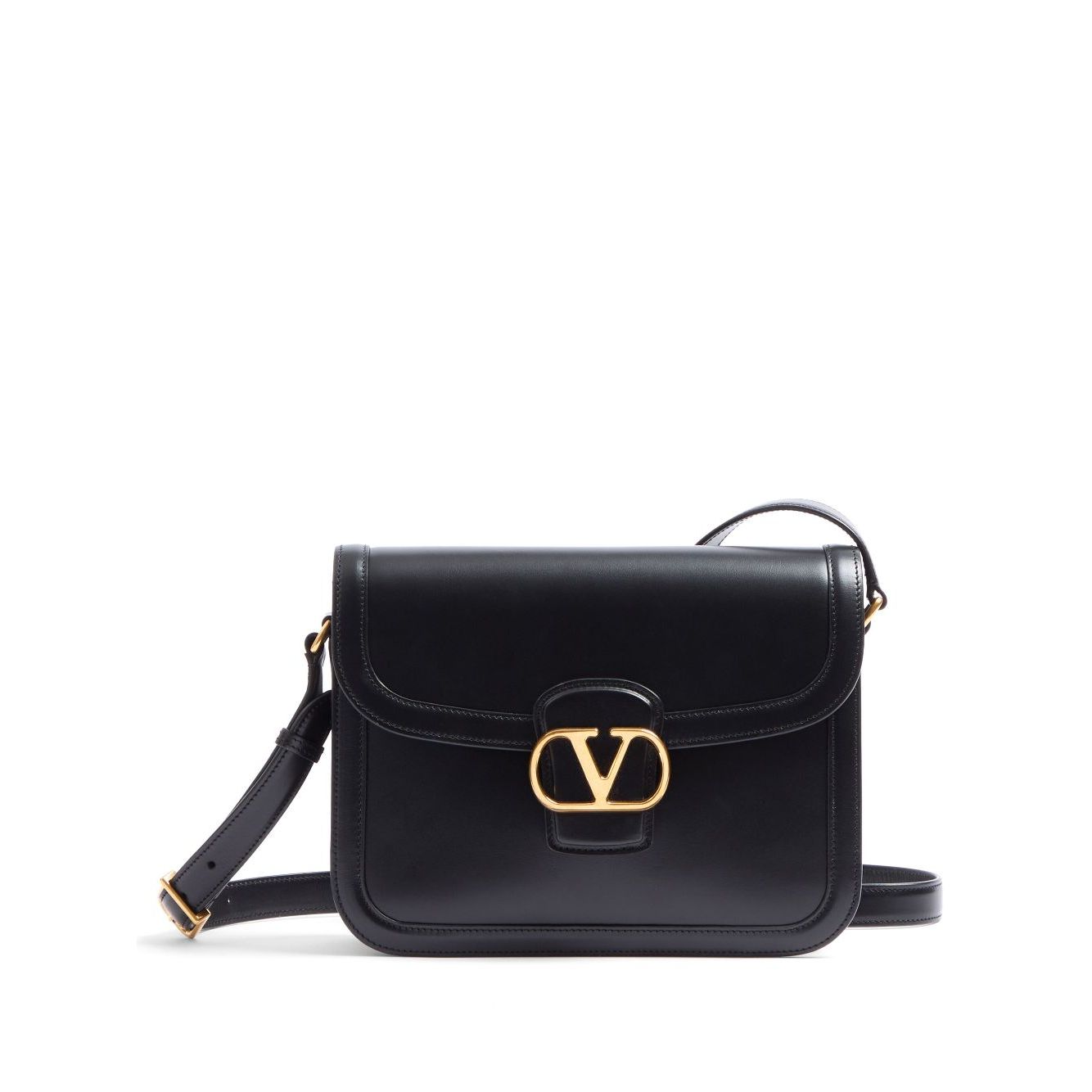 Front view with bag zipped and handles upright.