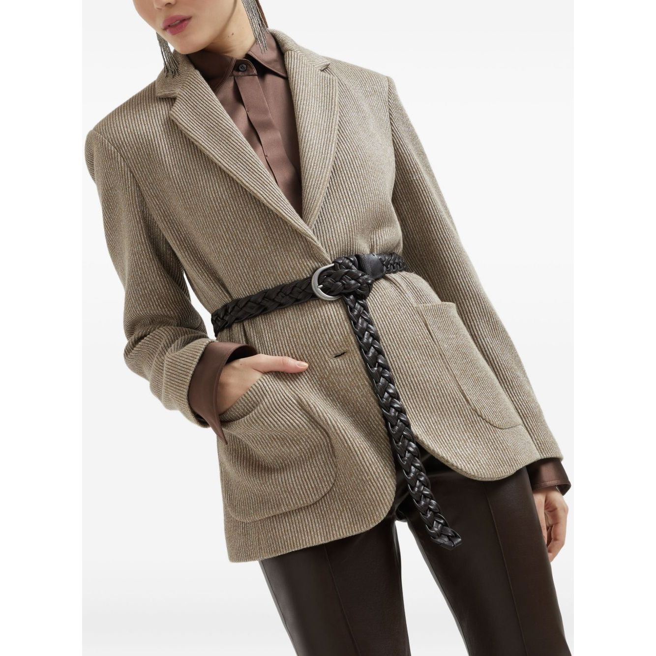 Front view with bag zipped and handles upright.