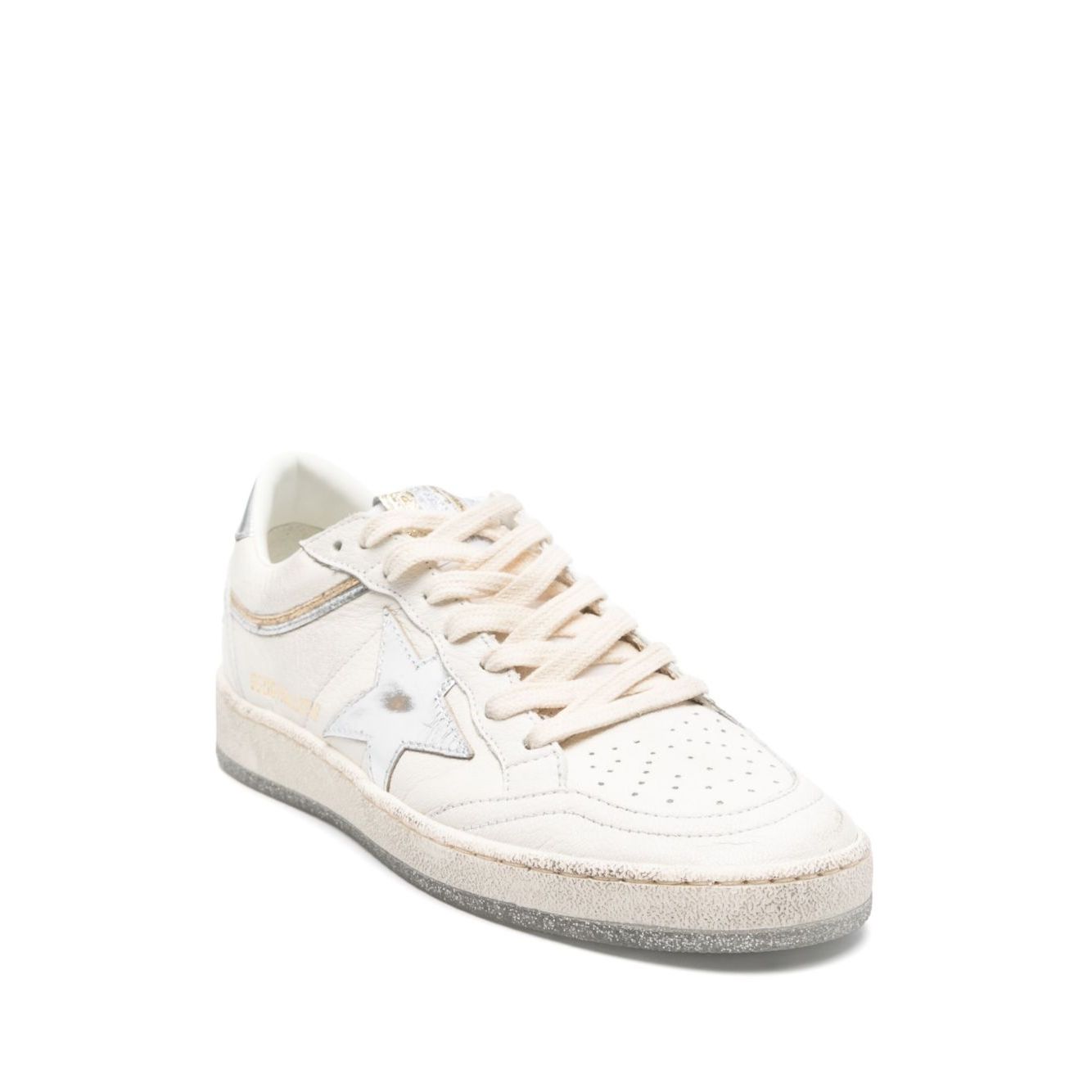 Golden Goose Ball Star sneakers with ecru lace-up, perforated detailing, and star patch on leather, featuring a 2.5 cm rubber sole heel.