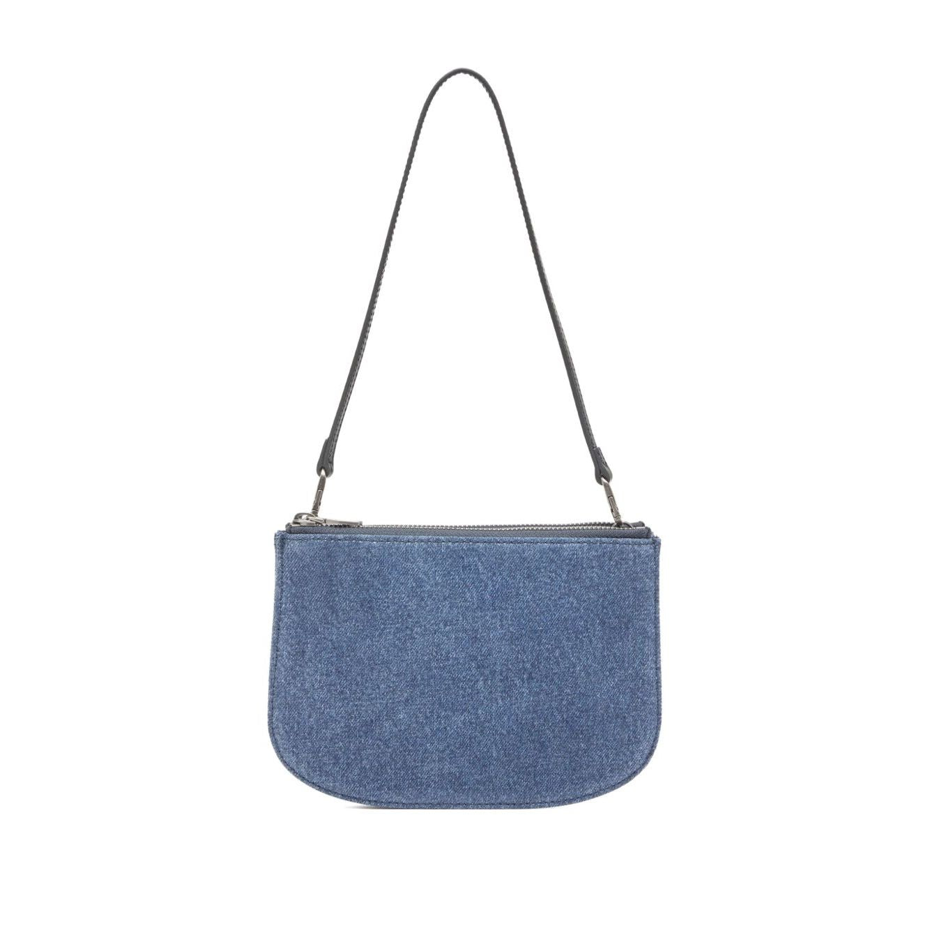 Front view with bag zipped and handles upright.