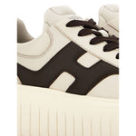 Close-up of beige Hogan Pre Sneakers Hogan H-Stripes with lace-up fastening and logo-print, featuring branded insole and leather detail.