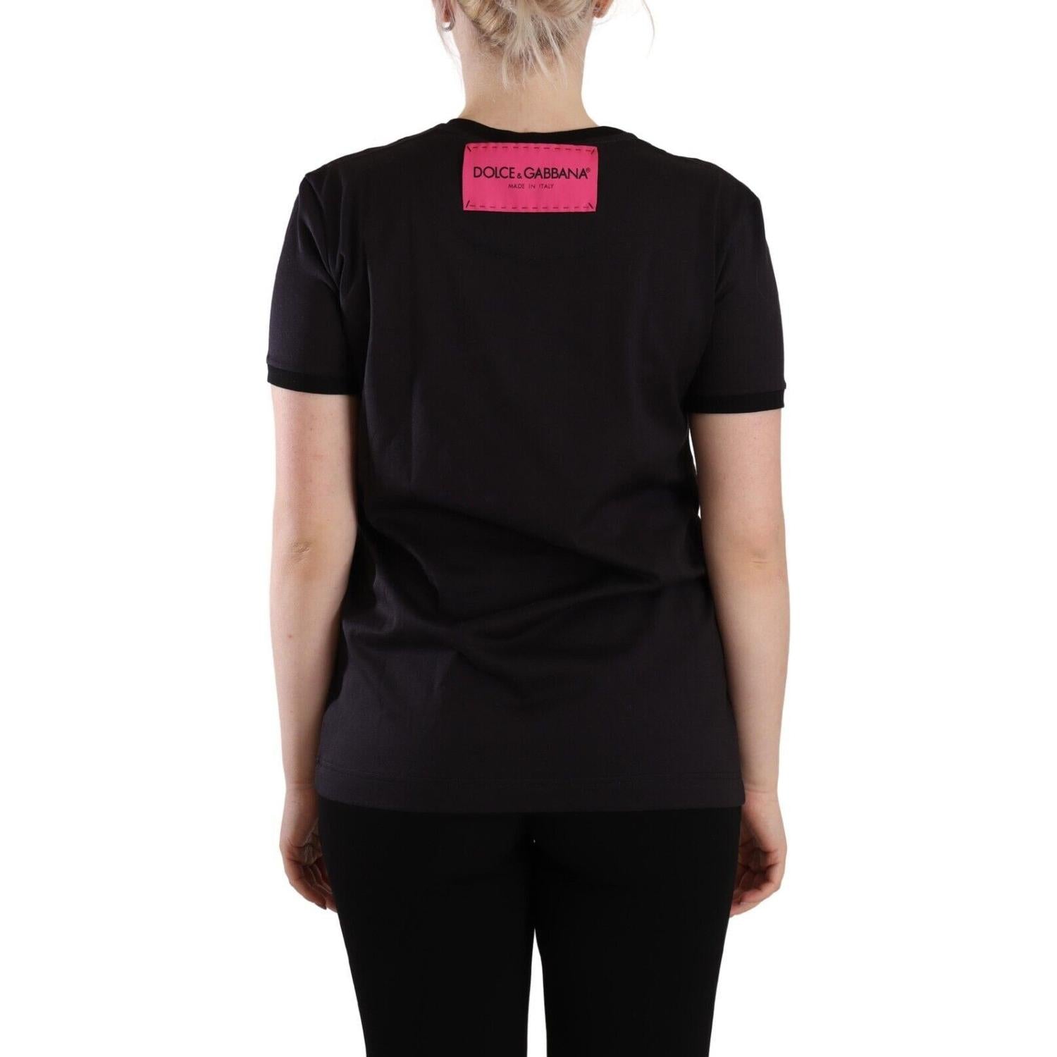 تي شيرت دولتشي آند غابانا شيك أسود بياقة دائرية وشعار