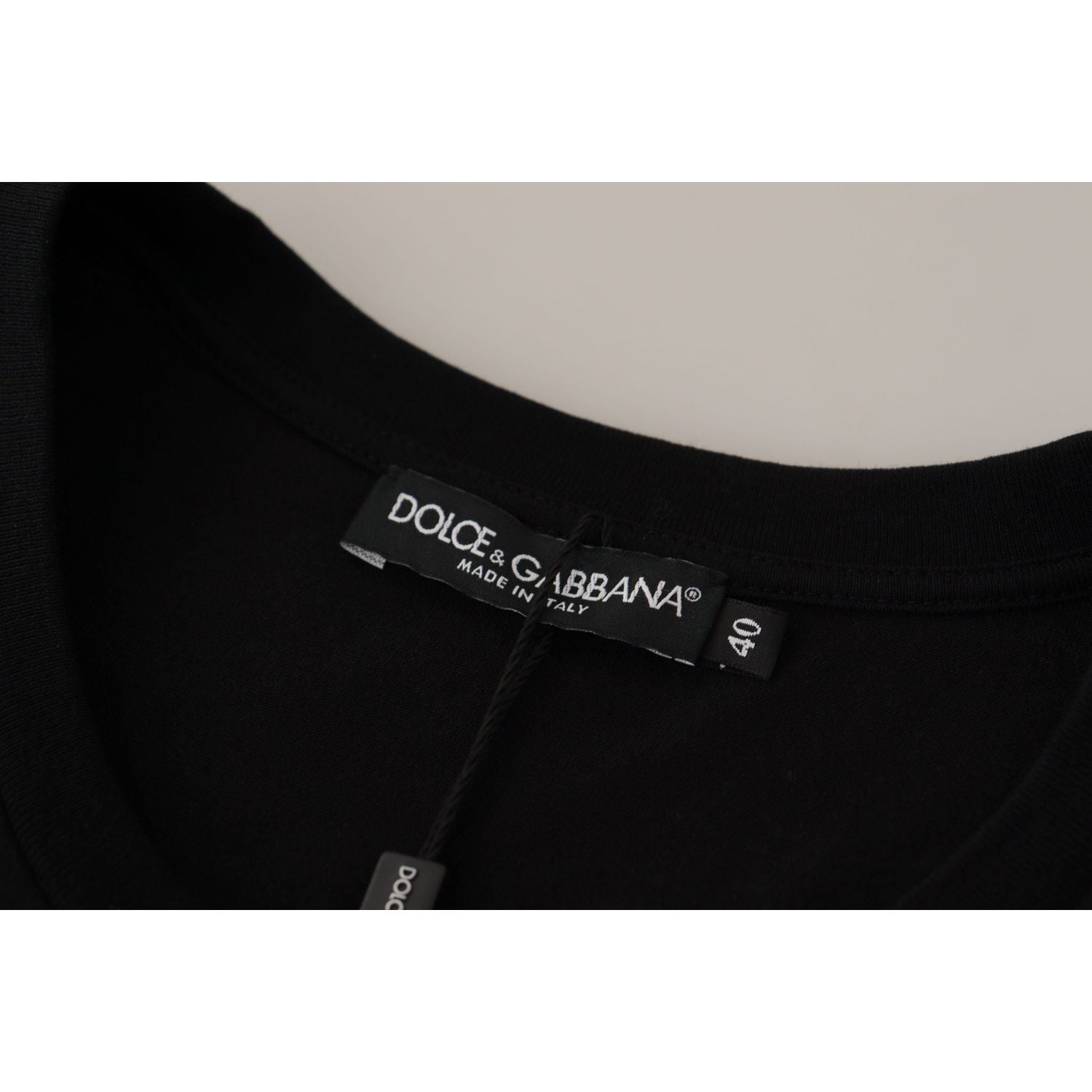 تي شيرت Dolce &amp; Gabbana Chic Black Logo قطني للنساء