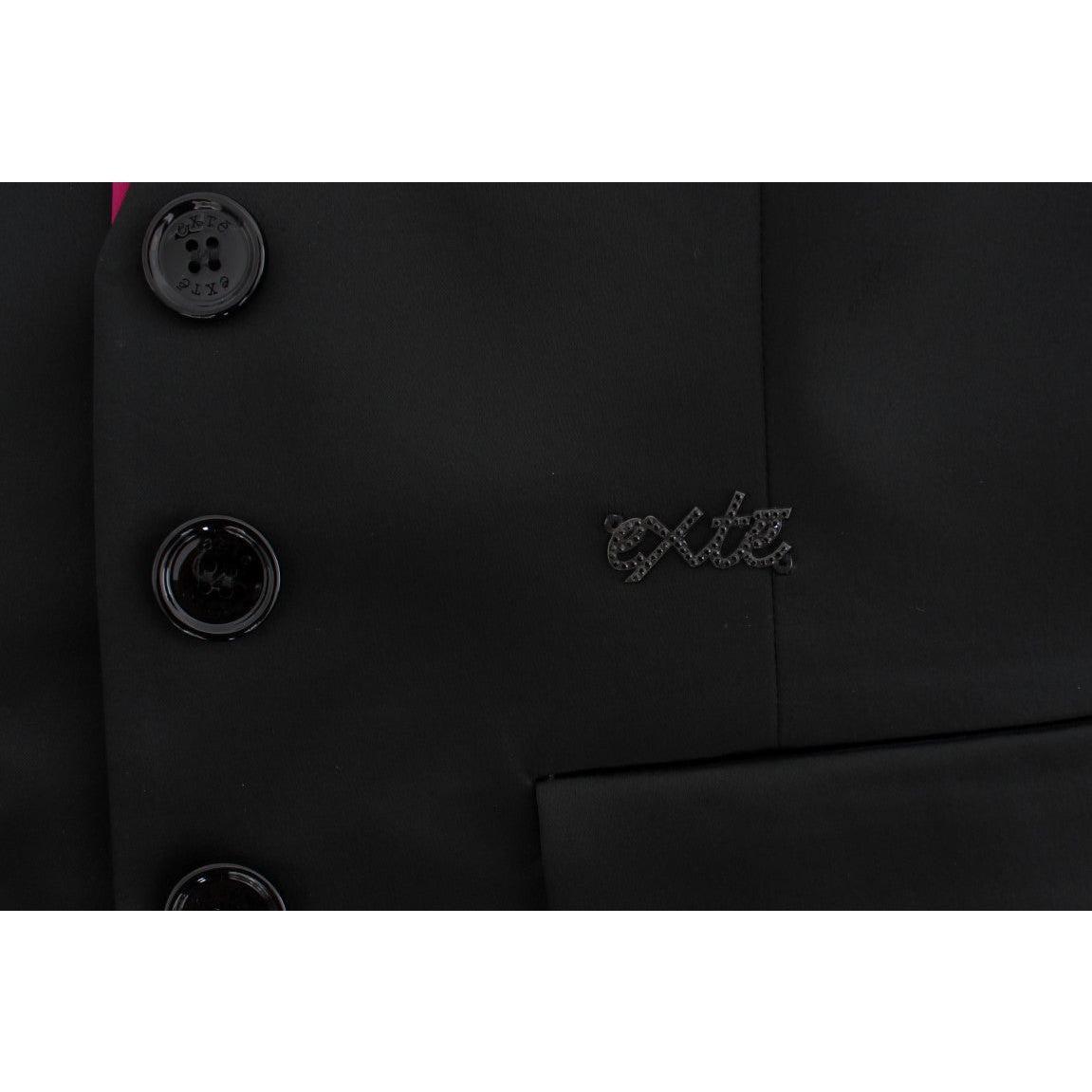 时尚黑色和粉色单排扣西装外套