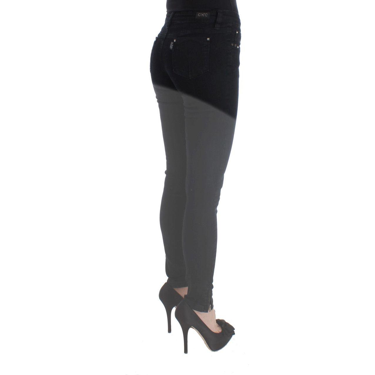 بنطلون جينز ضيق أسود أنيق من تصميم كوستيوم ناشيونال