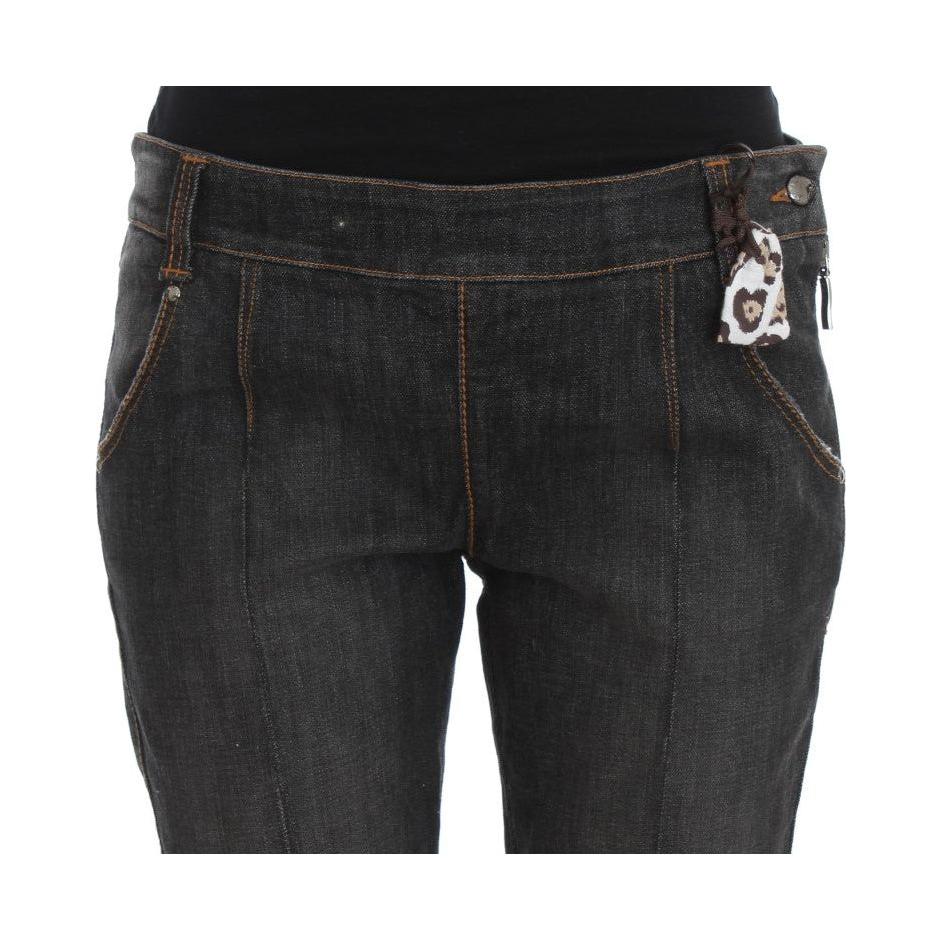 时尚修身灰色洗水牛仔裤