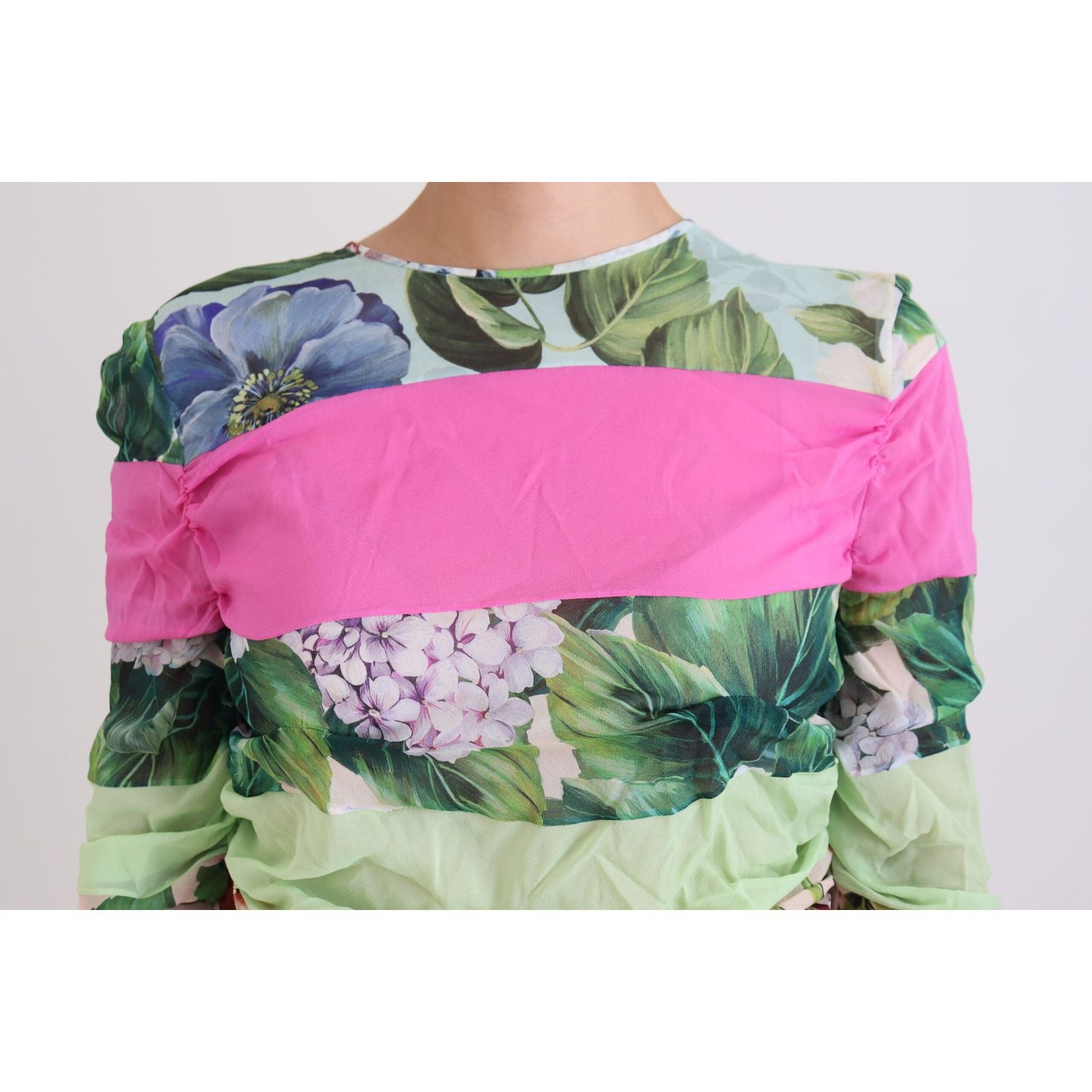 花卉紧身真丝连衣裙