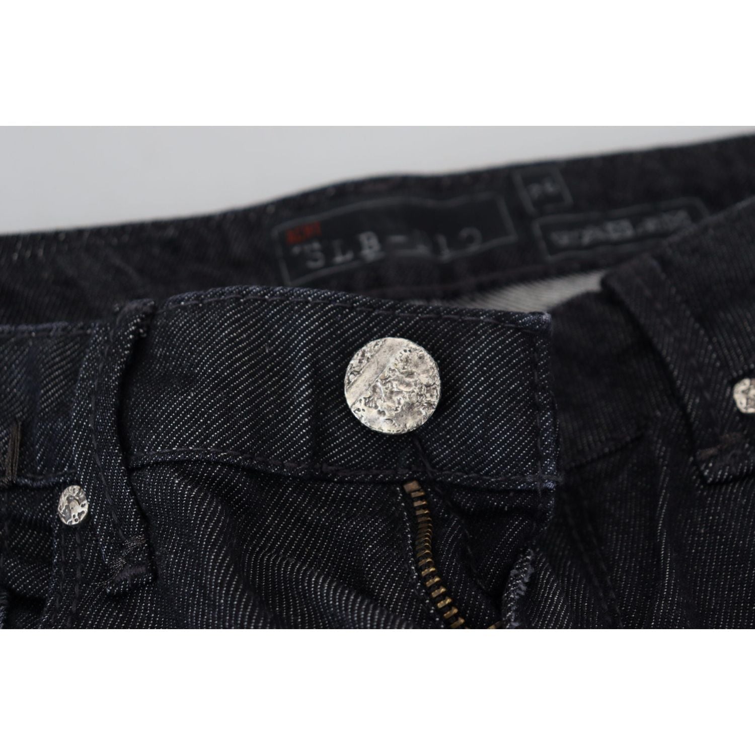 时尚黑色低腰直筒牛仔裤