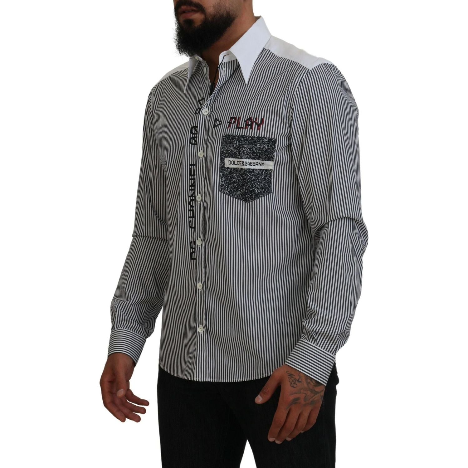 قميص دولتشي آند غابانا الكلاسيكي المخطط باللونين الأسود والأبيض بأزرار