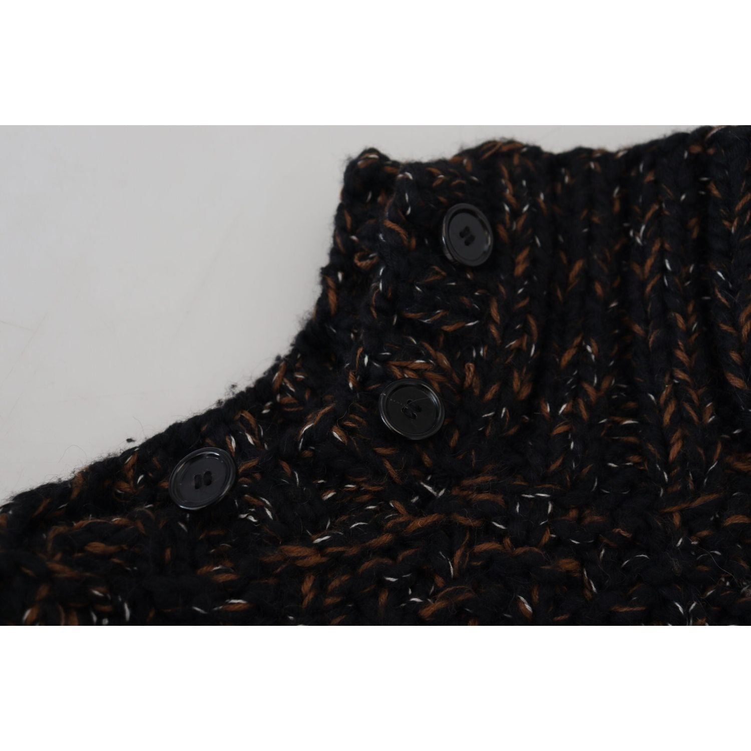 سترة دولتشي آند غابانا الأنيقة ذات الياقة المدورة المصنوعة من مزيج الصوف الفاخر