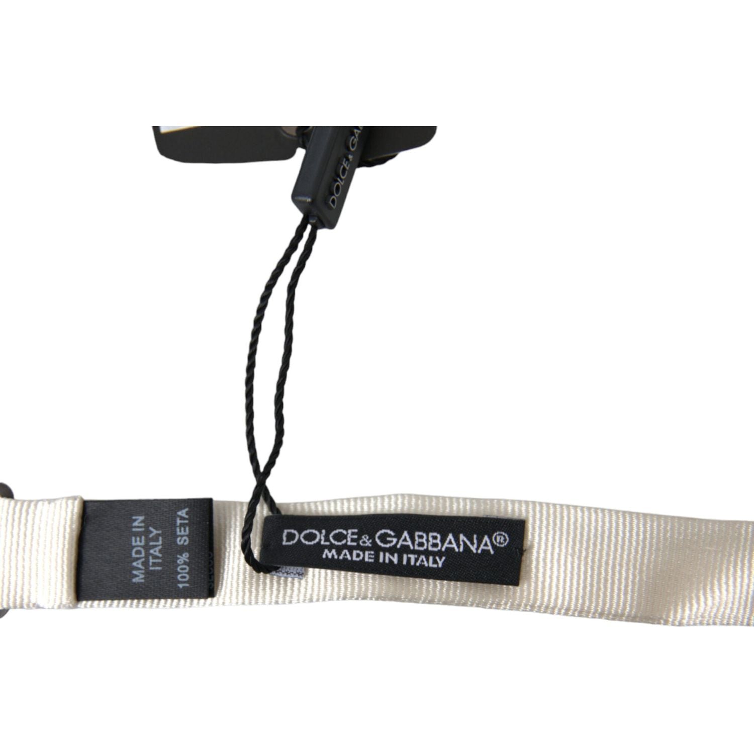 优雅的白色丝绸领结