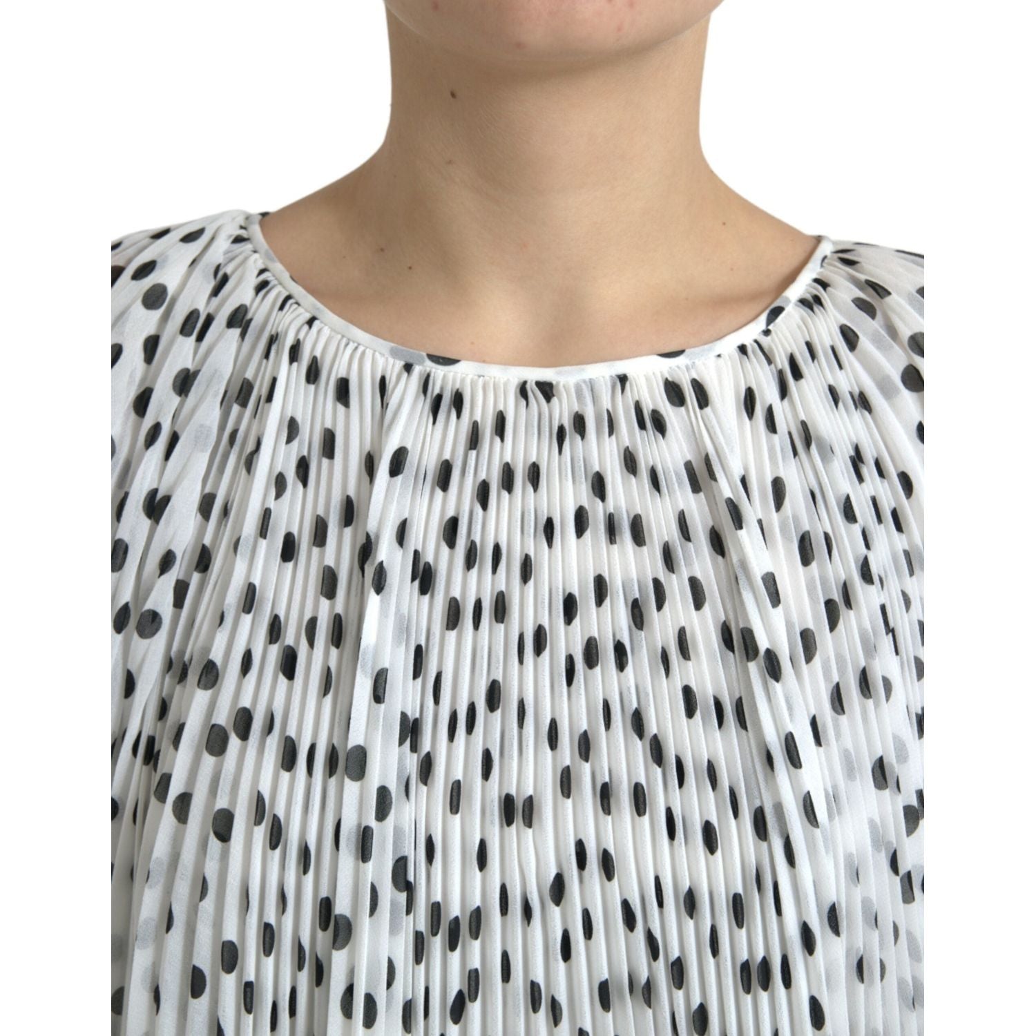 优雅圆点长连衣裙