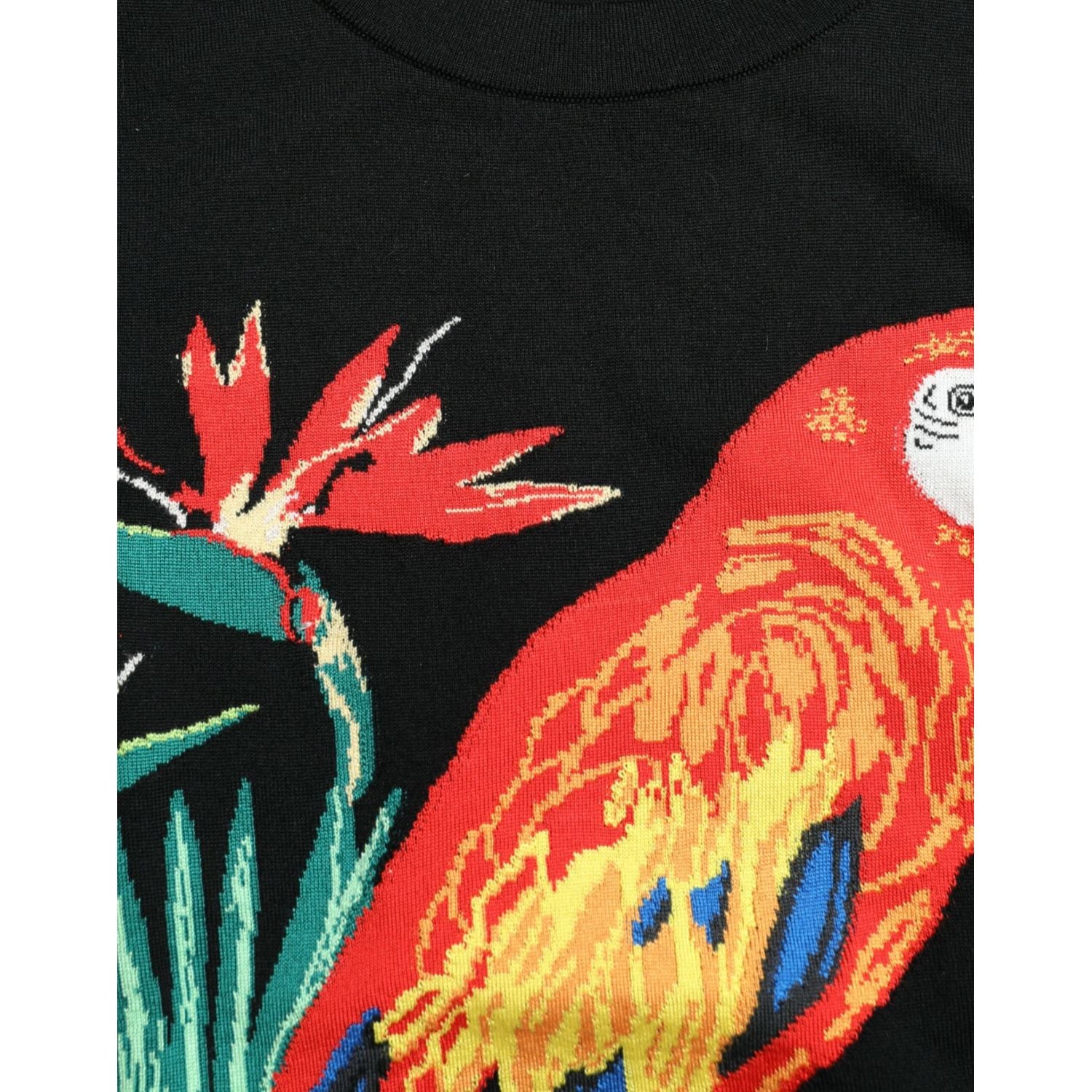 بلوزة دولتشي آند غابانا الأنيقة ذات الرقبة الدائرية بطبعة الغابة