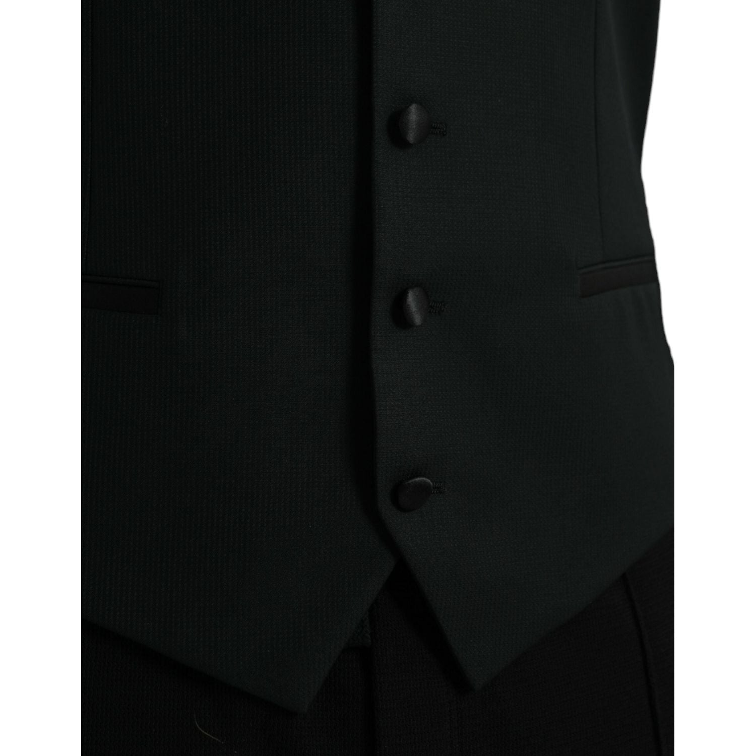 فستان وصدرية من الصوف الأسود من دولتشي آند غابانا