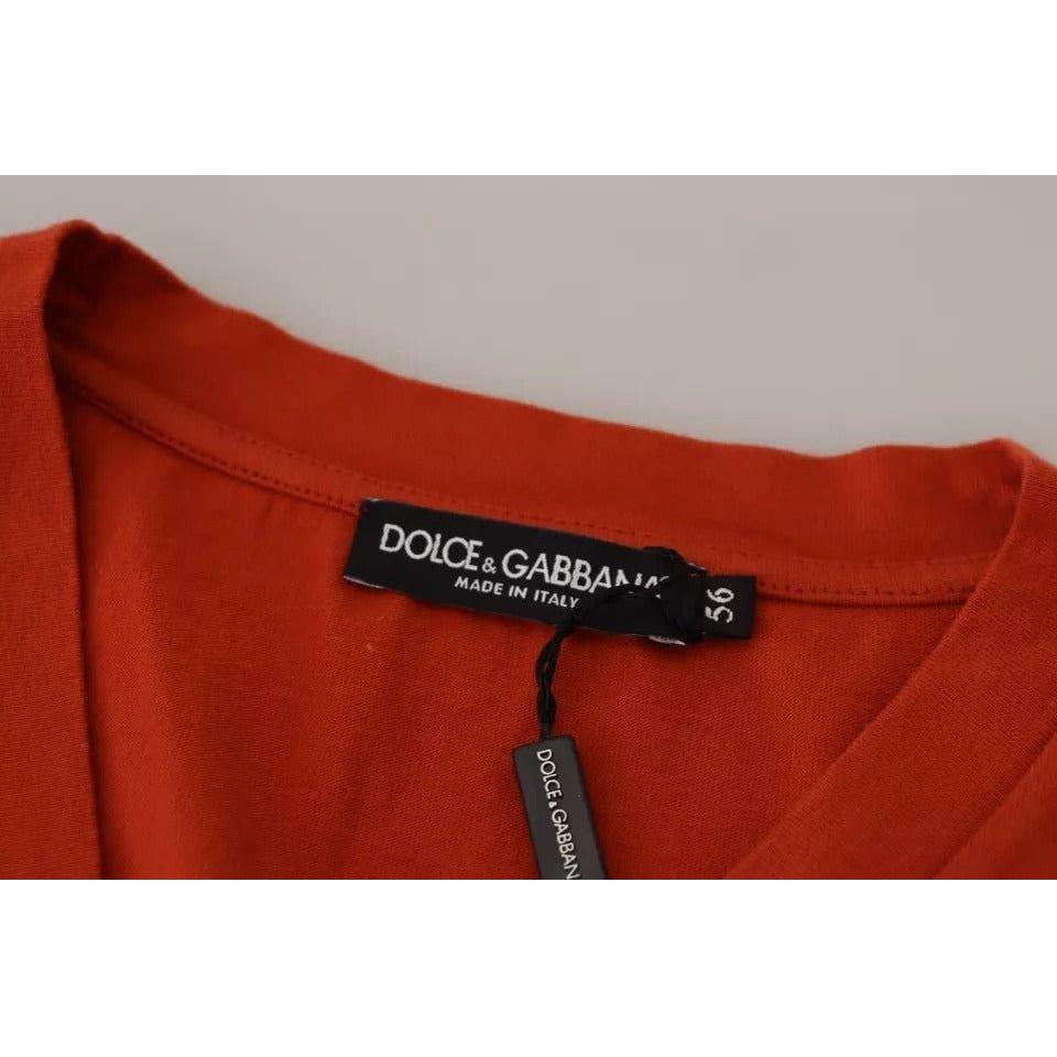 تي شيرت Dolce &amp; Gabbana من القطن بتطريز شعار أحمر