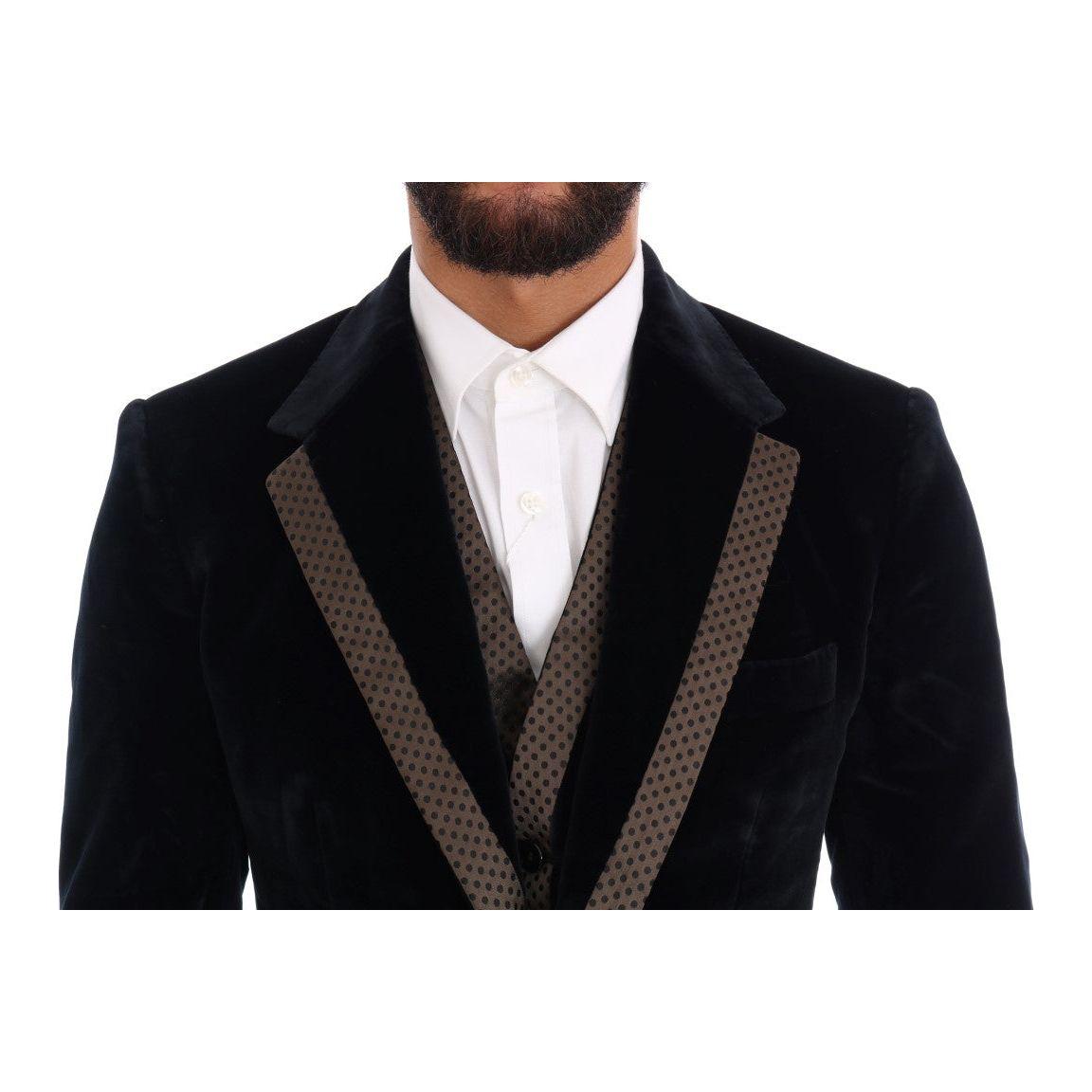 优雅蓝色三件套修身西装