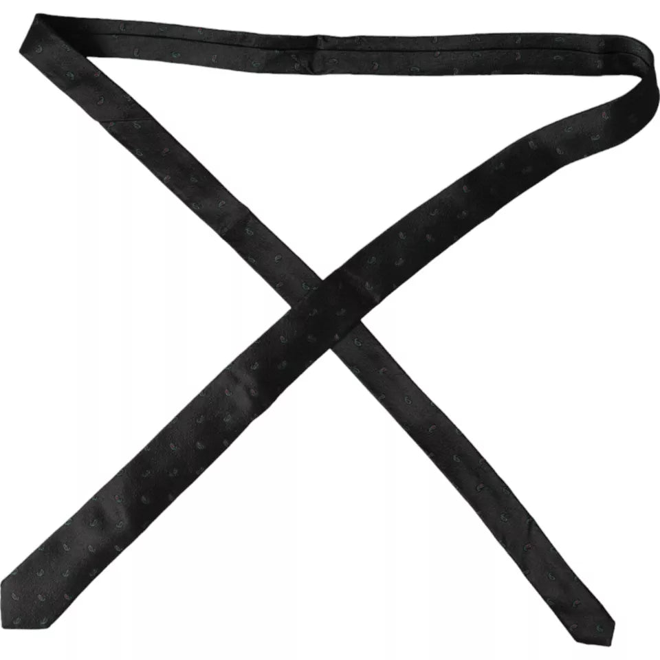 ربطة عنق رجالية قابلة للتعديل من دولتشي آند غابانا، مصنوعة من الحرير بنسبة 100%، باللون الأسود