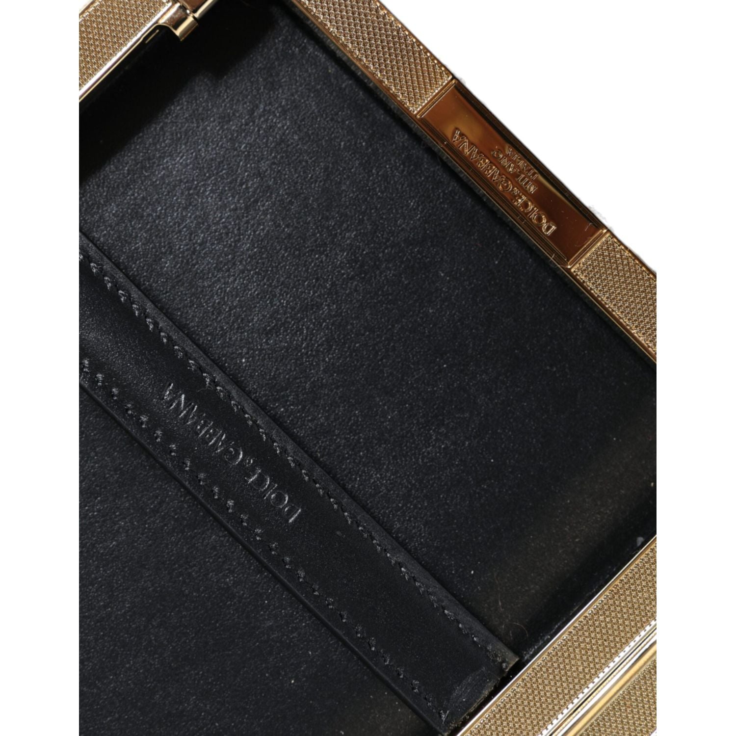 حقيبة كلاتش من دولتشي آند غابانا متعددة الألوان من التويد مزينة بالزهور للحفلات المسائية