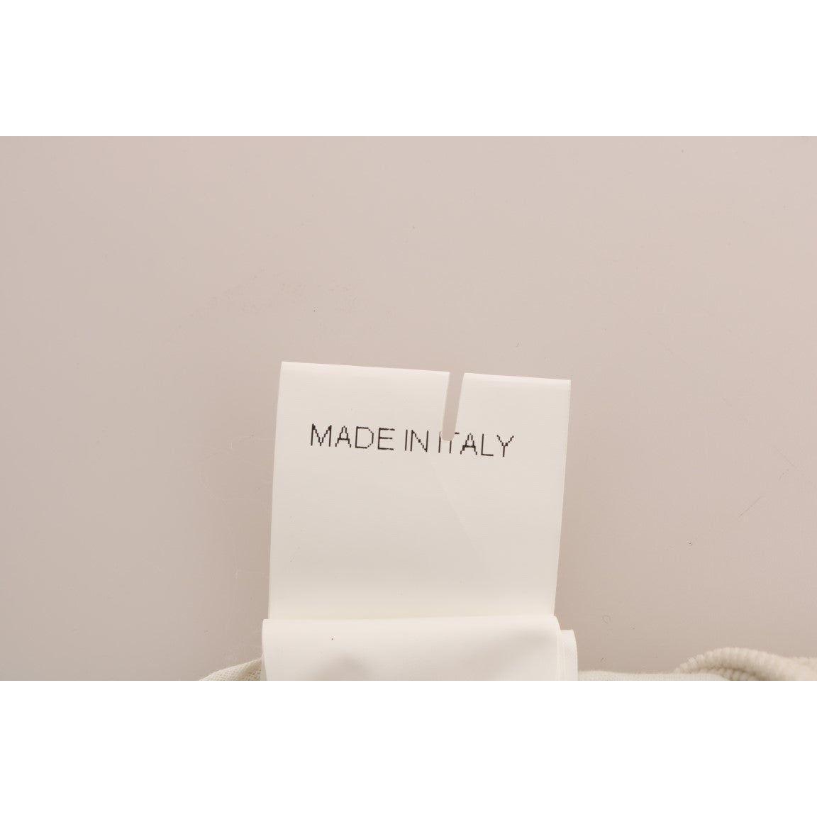 别致的米色灯芯绒紧身修身裤