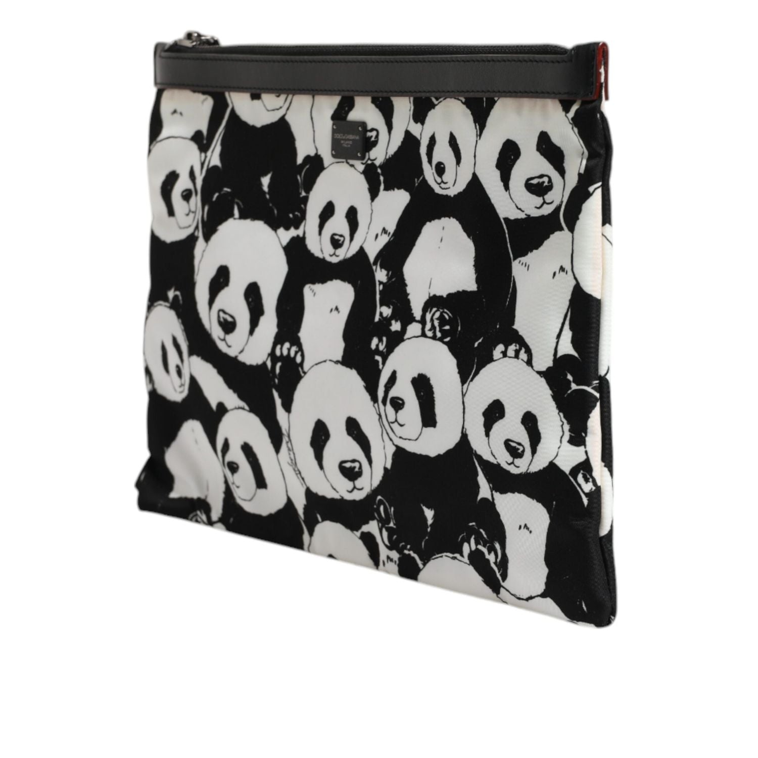 Front view with bag zipped and handles upright.