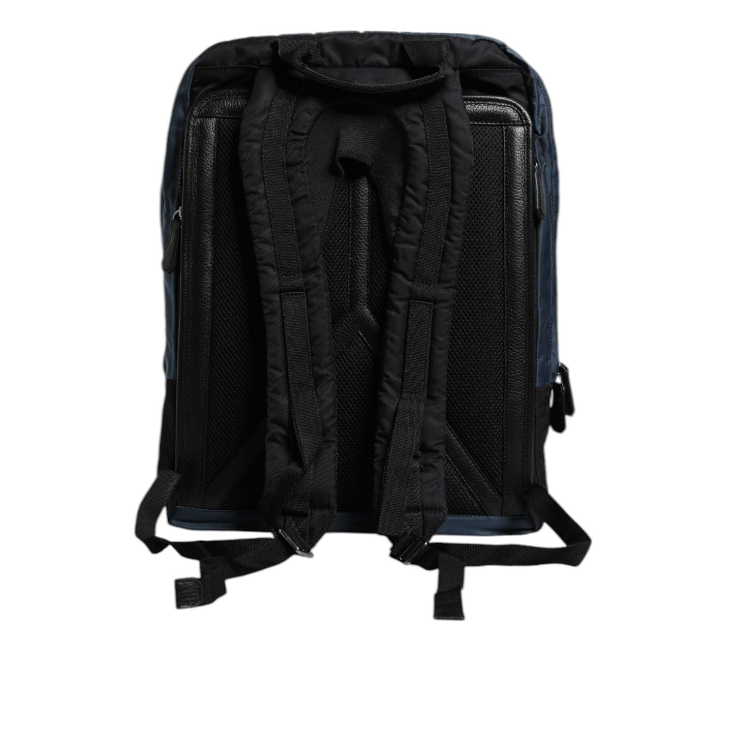 Front view with bag zipped and handles upright.