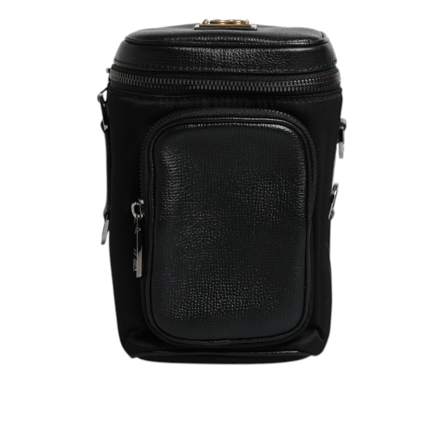 Front view with bag zipped and handles upright.