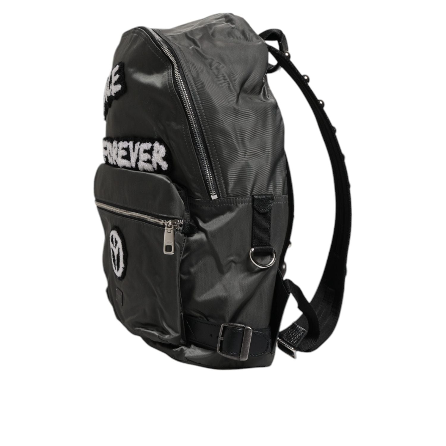 Front view with bag zipped and handles upright.