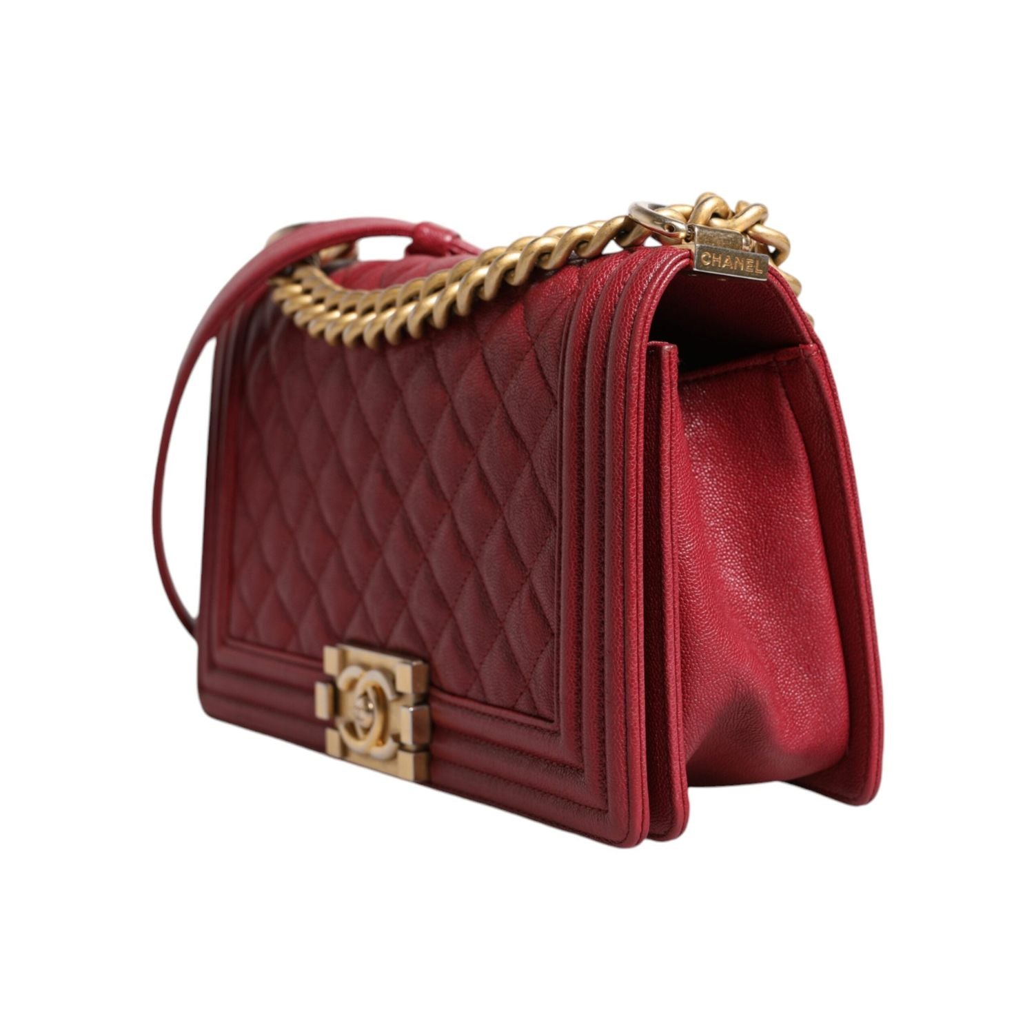 Front view with bag zipped and handles upright.