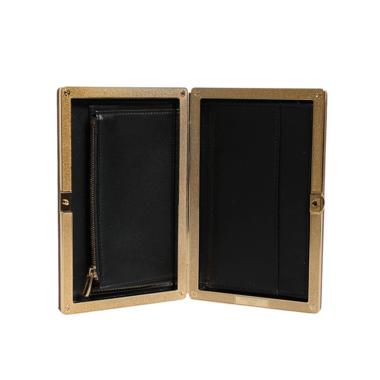 Front view with bag zipped and handles upright.