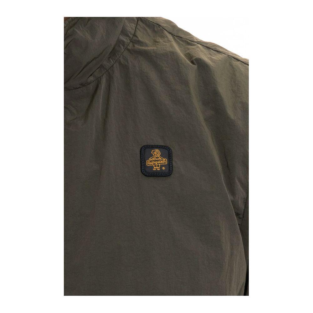 Front view with bag zipped and handles upright.