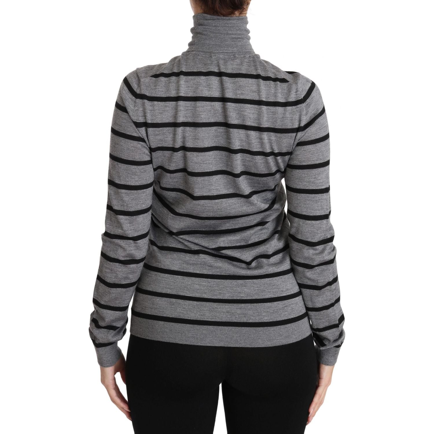 优雅刺绣羊绒真丝毛衣