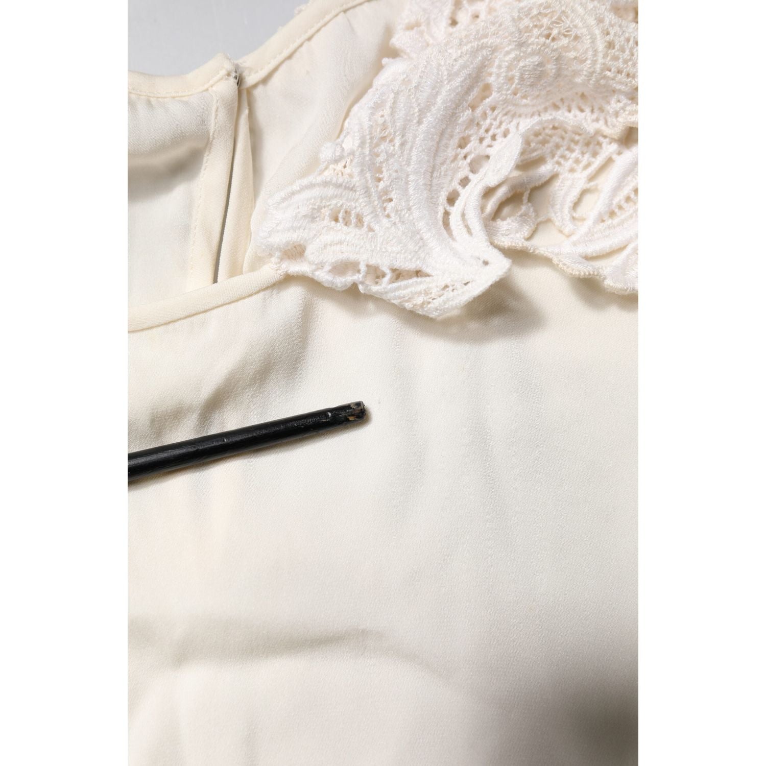 Dolce & Gabbana Cream Floral Lace Long Sleeves Blouse Top