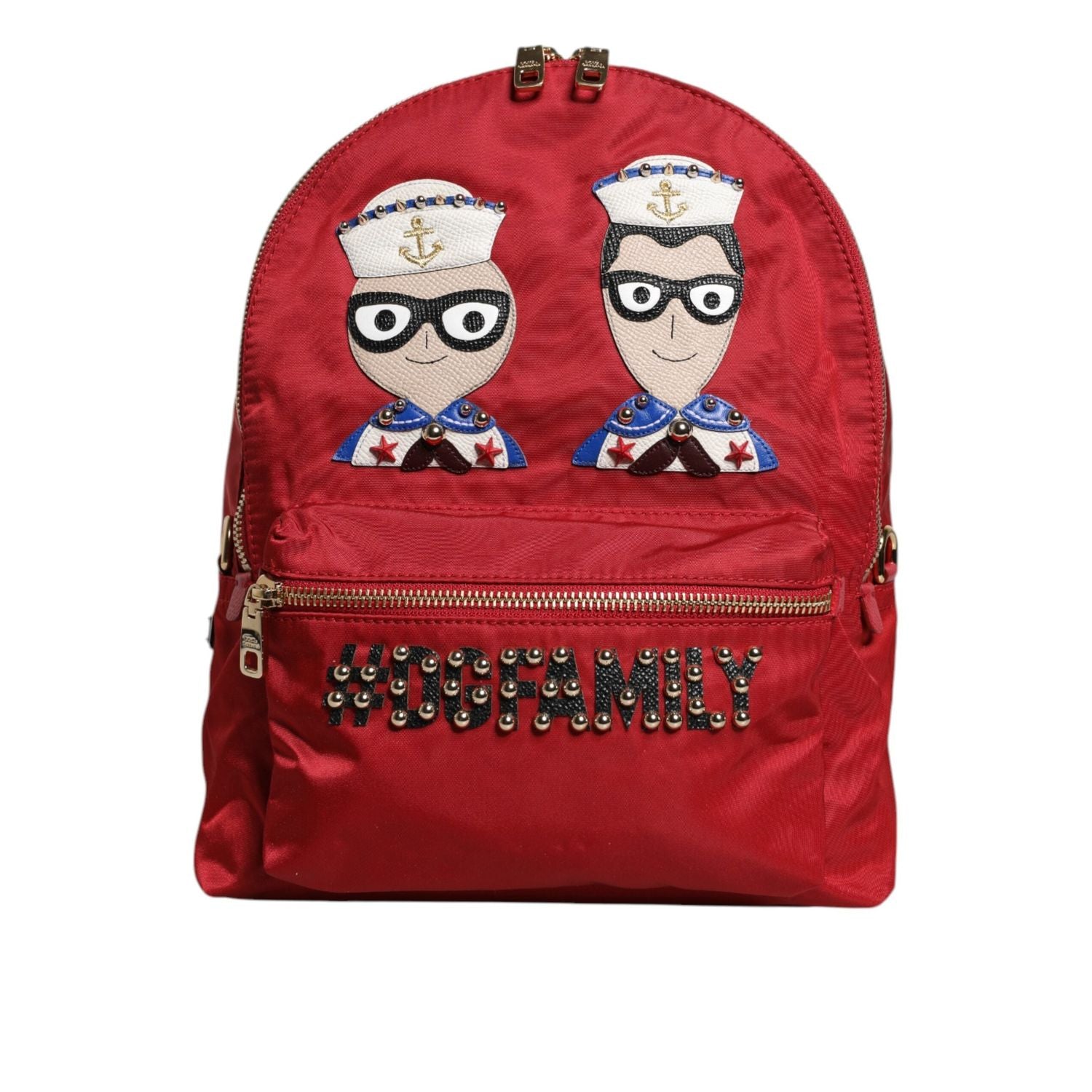 Front view with bag zipped and handles upright.