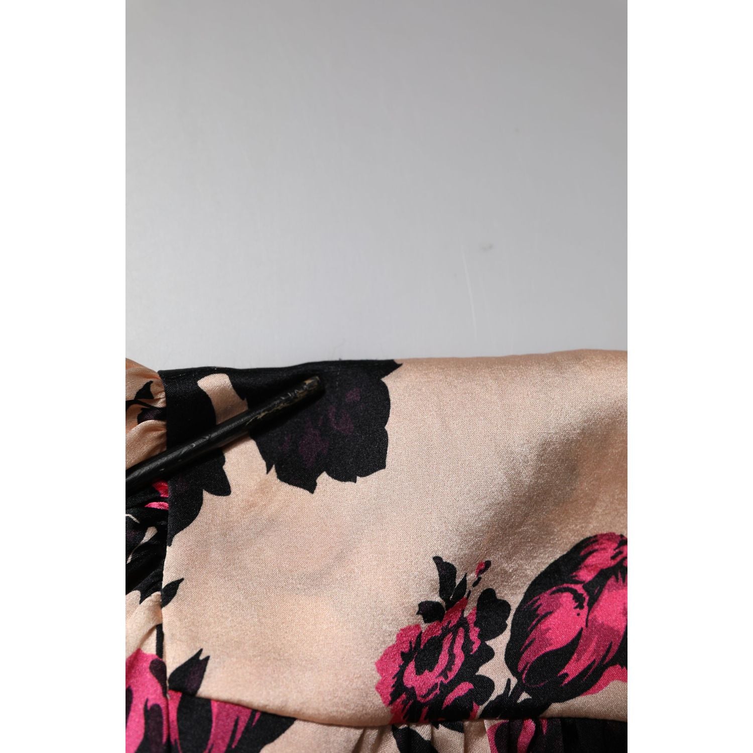 Laneus Pink Floral Silk Long Sleeves V-neck Ruched Mini Dress