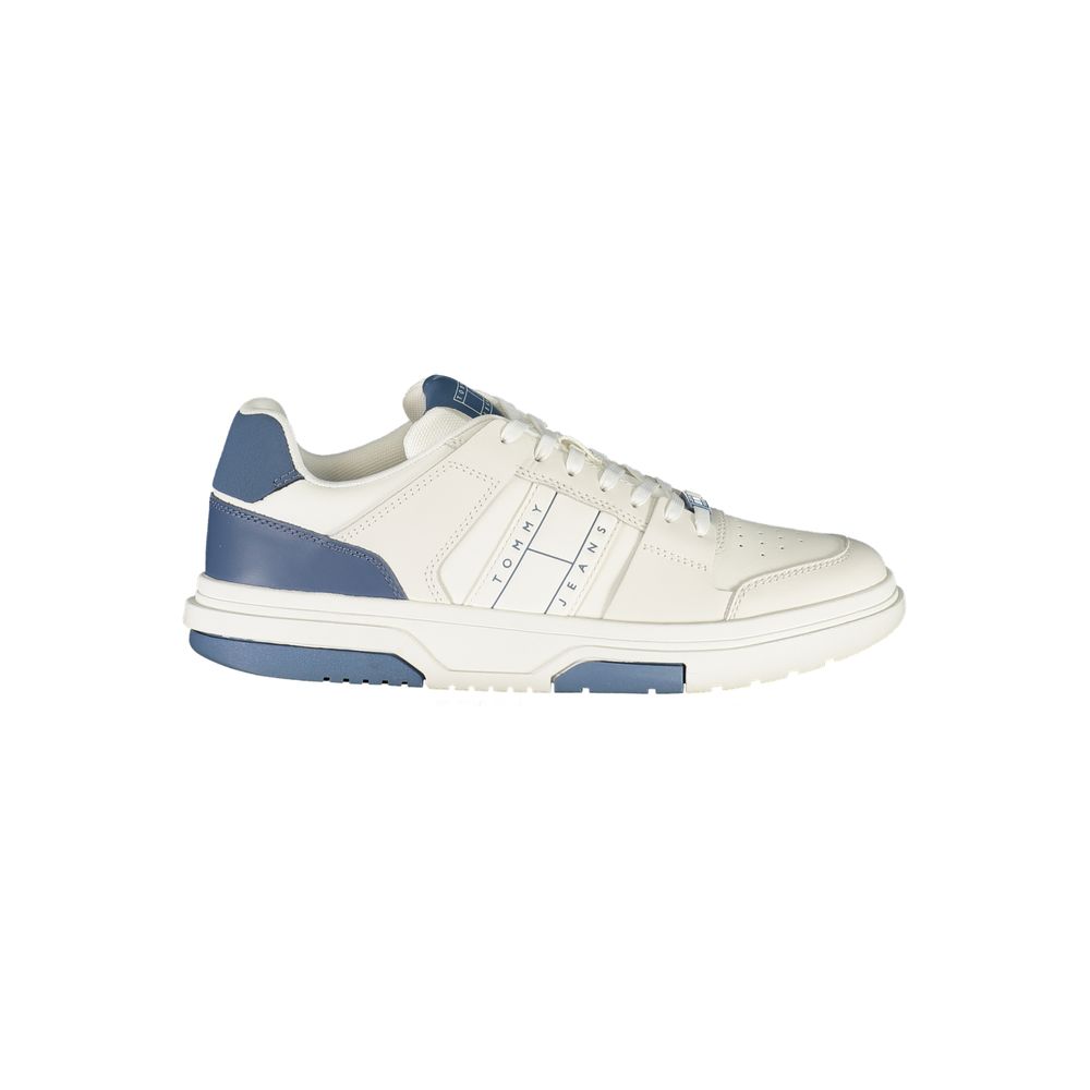 Tommy Hilfiger White Leather Men Sneaker with contrasting blue accents and signature logo, featuring a removable footbed for comfort.