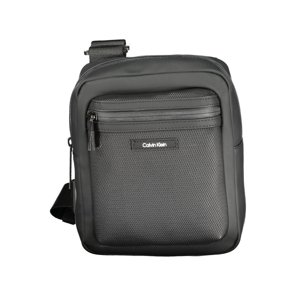 Front view with bag zipped and handles upright.